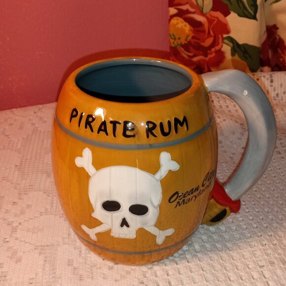 PIRATE RUM STEIN 4 1/2" inch MUG FROM OCEAN CITY MD - Picture 8 of 8